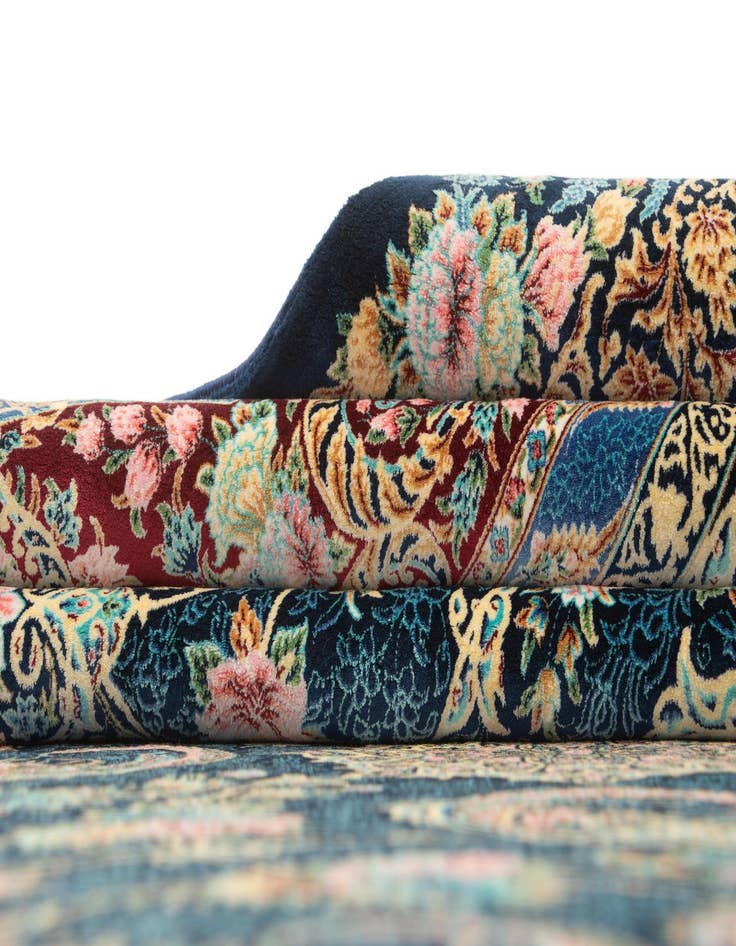 Detail image of  6' 4 x 9' 9 Ghom Design Rug