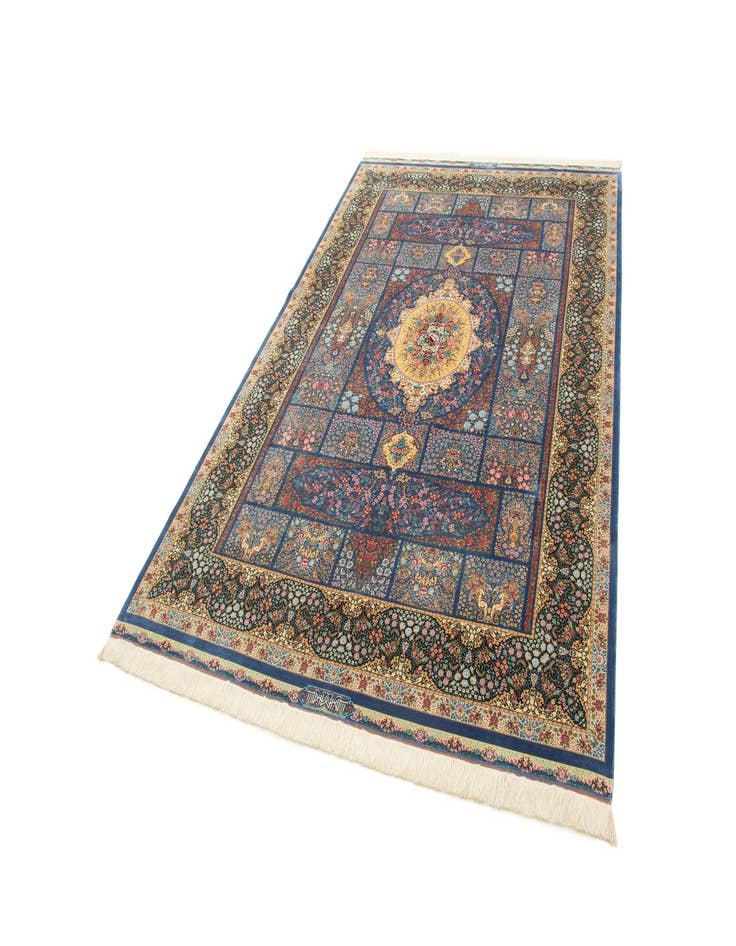 Detail image of  6' 6 x 9' 8 Ghom Design Rug