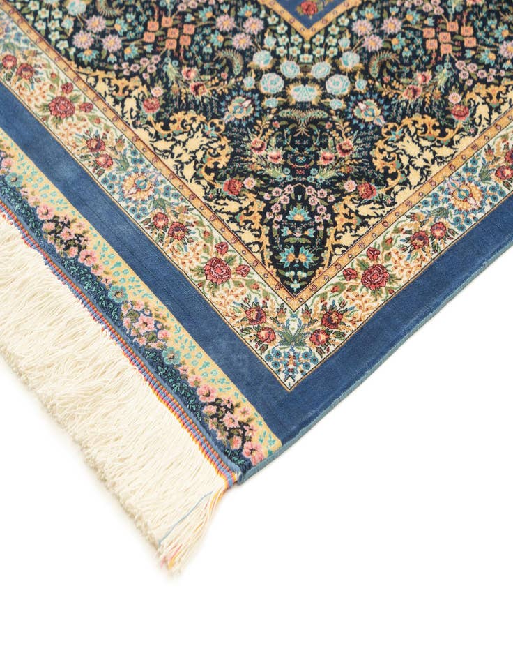 Detail image of  6' 6 x 9' 8 Ghom Design Rug