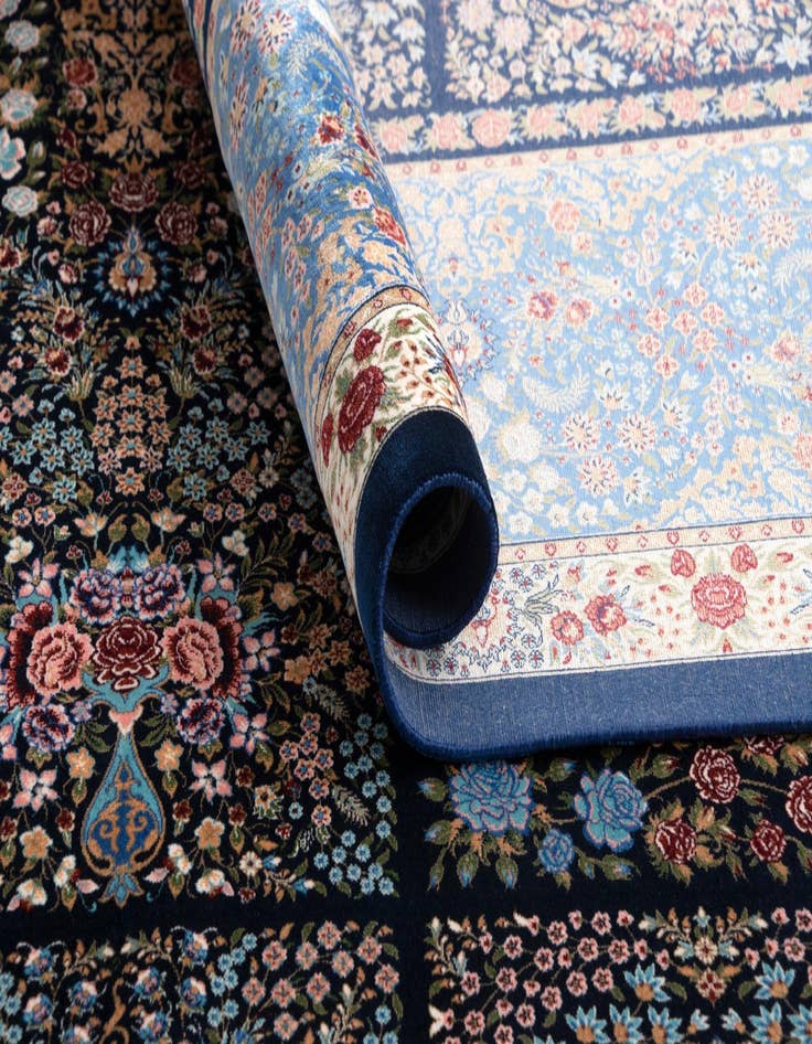 Detail image of  6' 7 x 9' 10 Ghom Design Rug