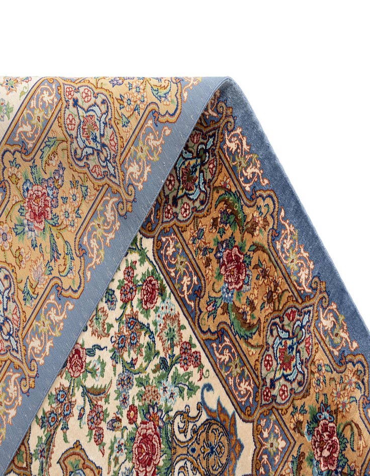 Detail image of  2' 7 x 3' 9 Ghom Silk Rug