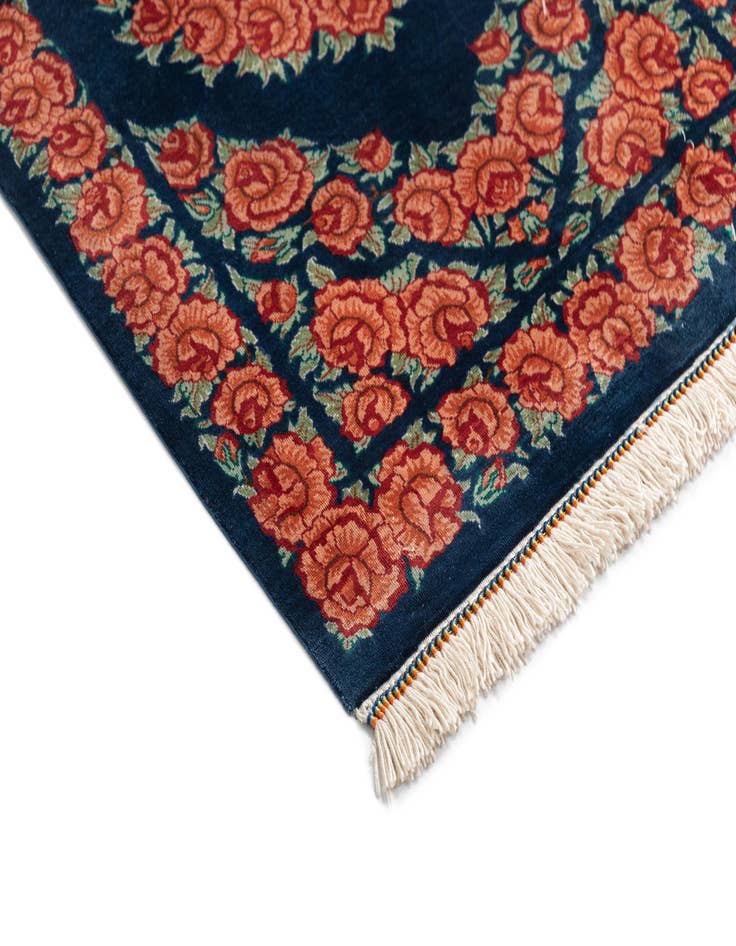 Detail image of  1' 6 x 2' 11 Ghom Silk Rug