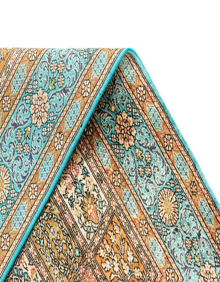 Detail image of  2' 7 x 3' 8 Ghom Silk Rug