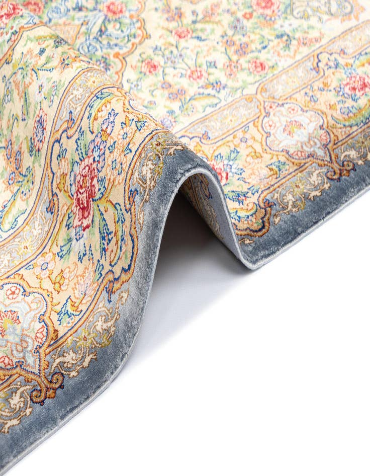 Detail image of  2' 8 x 3' 10 Ghom Silk Rug