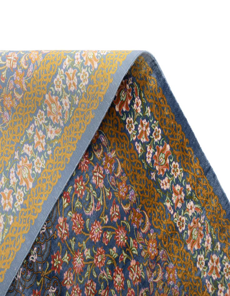 Detail image of  2' 7 x 4' 2 Ghom Silk Rug