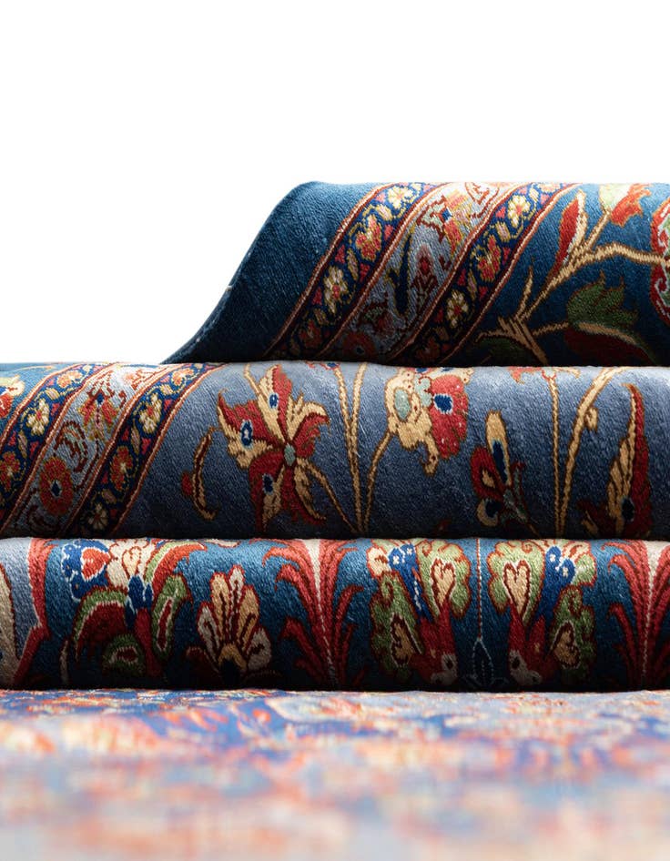 Detail image of  6' 9 x 9' 9 Ghom Silk Rug