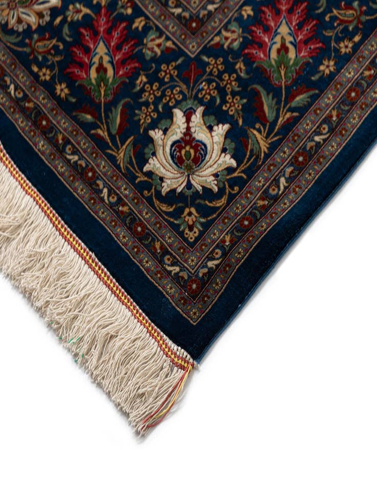 Detail image of  6' 7 x 9' 9 Ghom Silk Rug