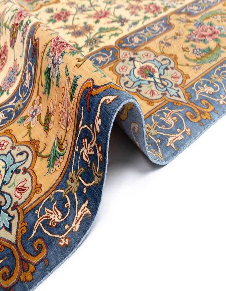 Detail image of  6' 6 x 8' 1 Ghom Silk Rug