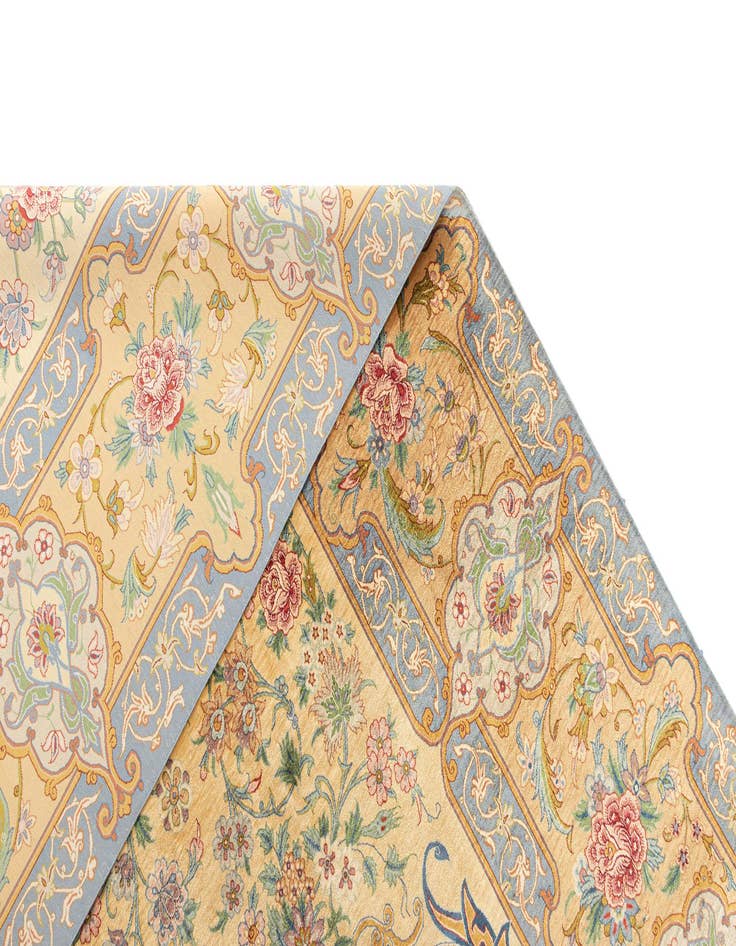 Detail image of  6' 8 x 8' 5 Ghom Silk Rug