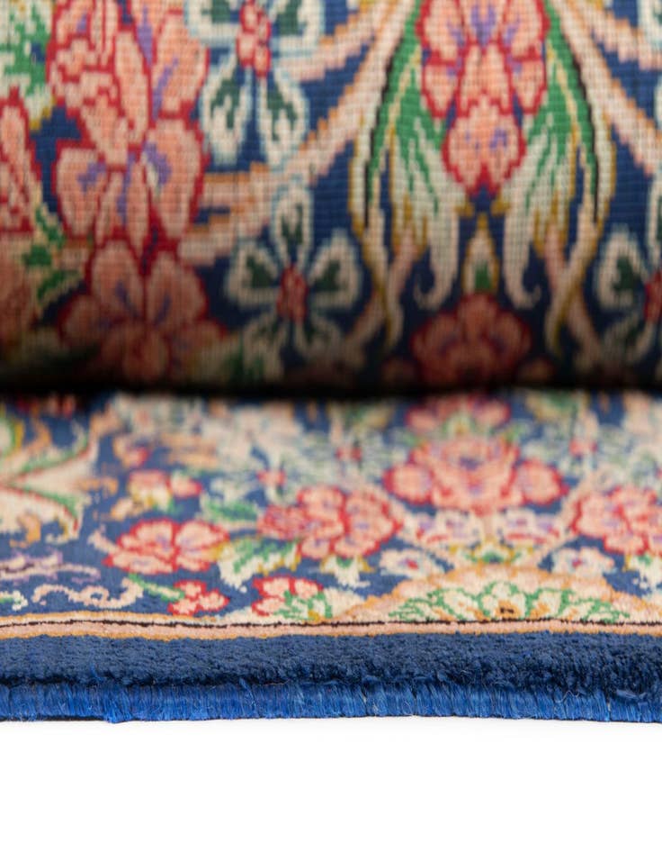 Detail image of  2' 7 x 4' 1 Ghom Silk Rug