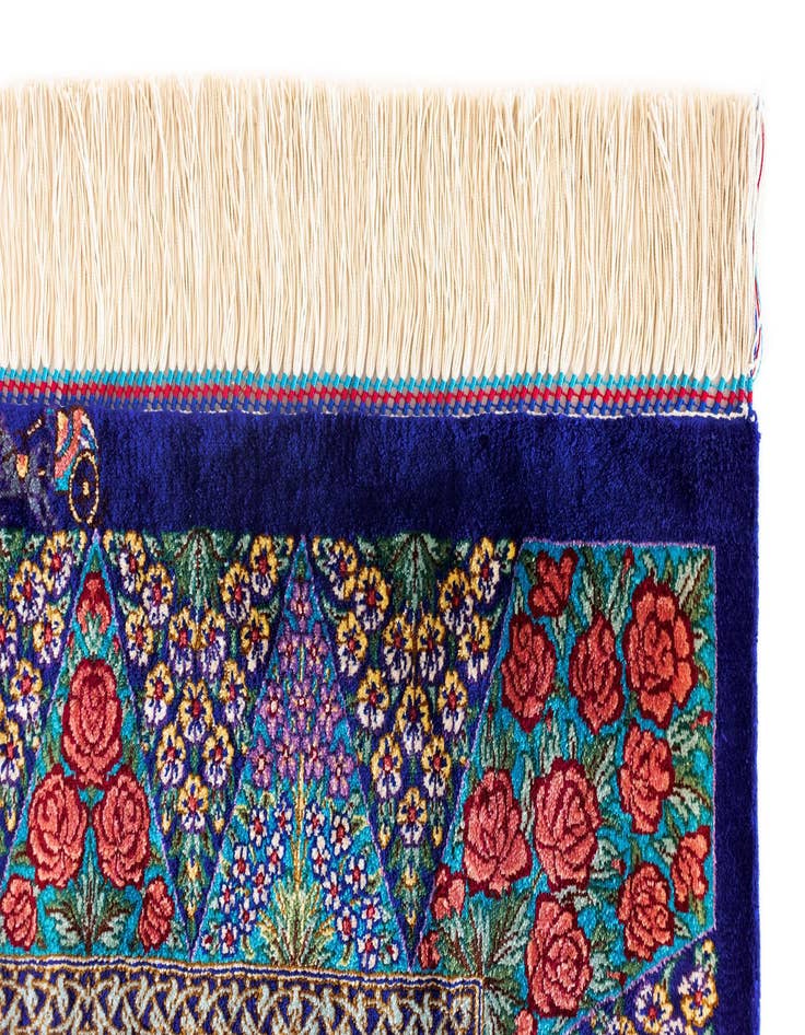 Detail image of  3' 3 x 4' 9 Ghom Silk Rug