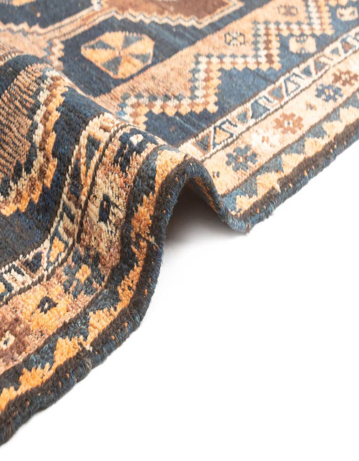 Detail image of  4' 1 x 6' 9 Hamedan Rug