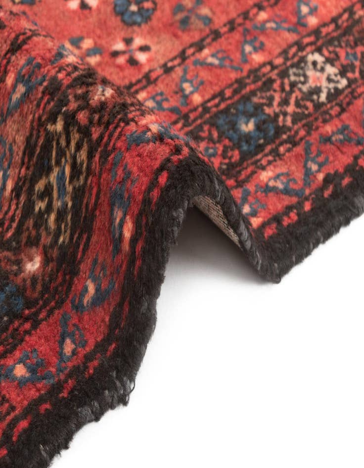 Detail image of  3' 4 x 6' 5 Hamedan Rug