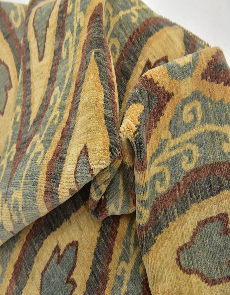 Detail image of  5' 7 x 10' 8  Hand Knotted Ikat Rug