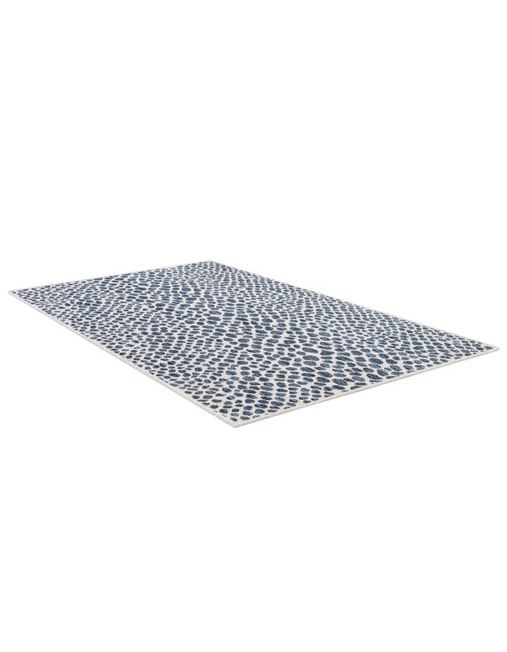 Detail image of  2' 10 x 4' 10  Washable Jill Zarin Indoor / Outdoor Rug