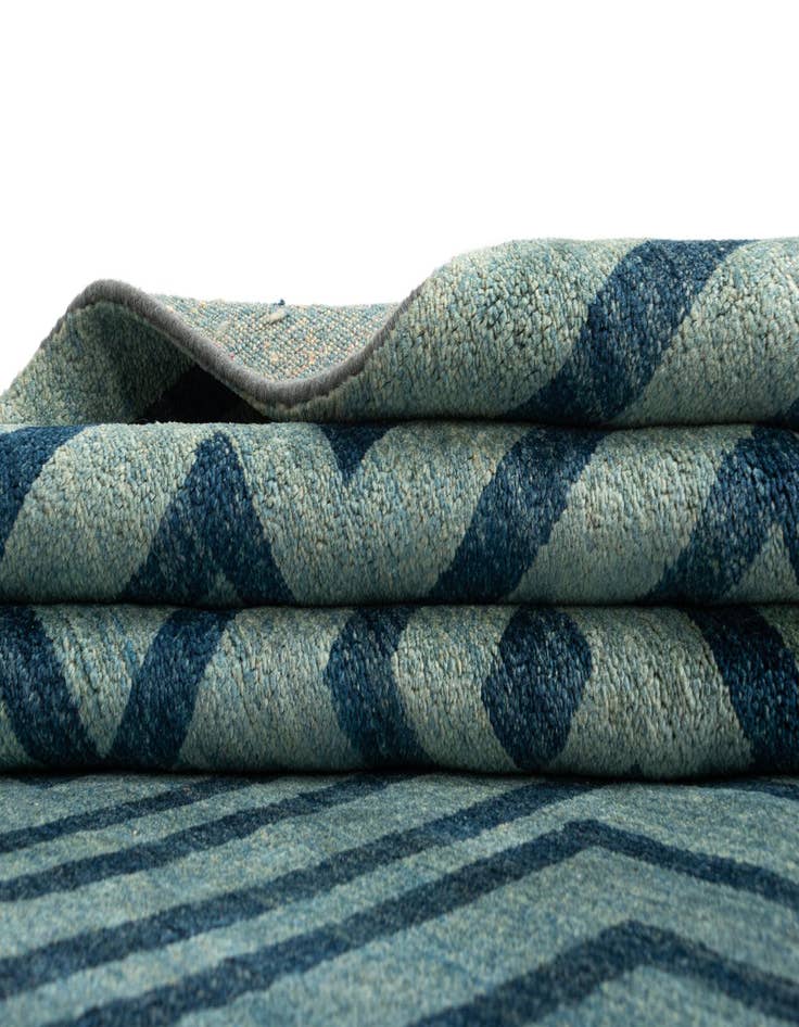 Detail image of  5' 5 x 8' 5 Juma Wool Rug