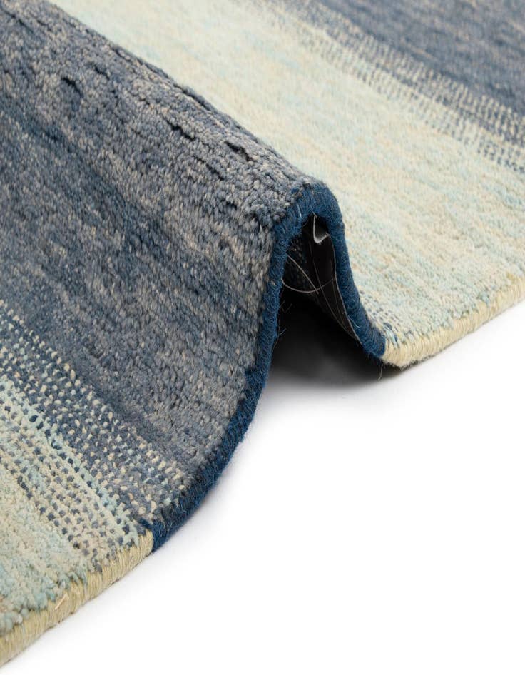 Detail image of  5' 5 x 7' 10 Juma Wool Rug