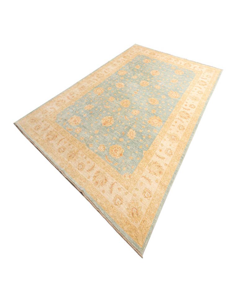 Detail image of  9' 11 x 14' 10 Kaizar Wool Rug