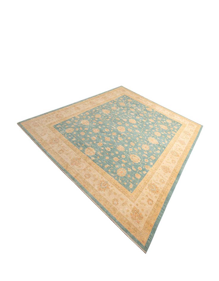 Detail image of  12' 10 x 16' 8 Kaizar Wool Rug