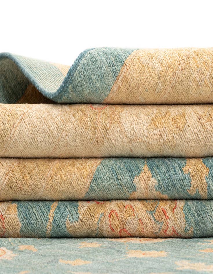 Detail image of  12' 10 x 16' 8 Kaizar Wool Rug