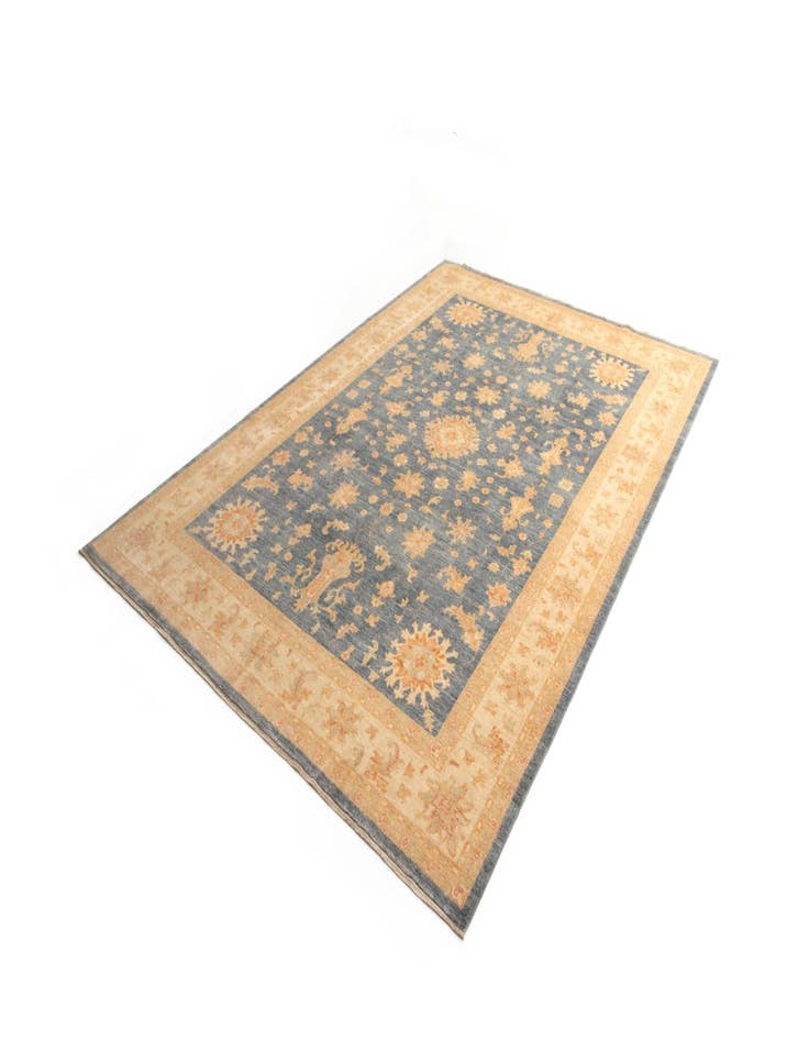 Detail image of  8' 2 x 11' 2 Kaizar Wool Rug