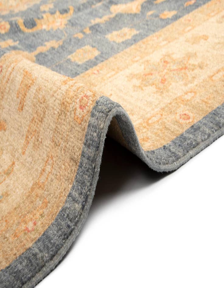 Detail image of  8' 2 x 11' 2 Kaizar Wool Rug