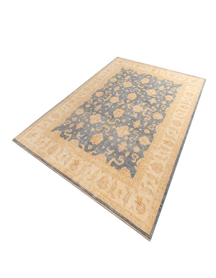 Detail image of  8' 4 x 11' 6 Kaizar Wool Rug