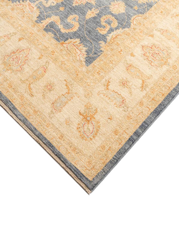 Detail image of  8' 4 x 11' 6 Kaizar Wool Rug