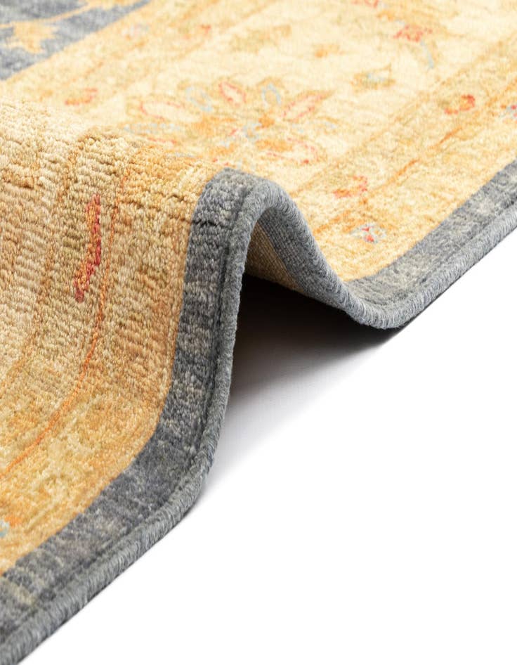 Detail image of  8' 2 x 11' 5 Kaizar Wool Rug