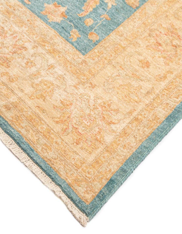 Detail image of  8' 4 x 11' 3 Kaizar Wool Rug