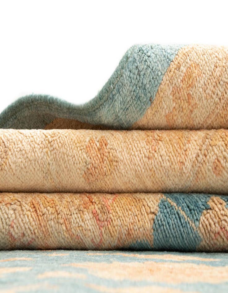 Detail image of  8' 4 x 11' 3 Kaizar Wool Rug