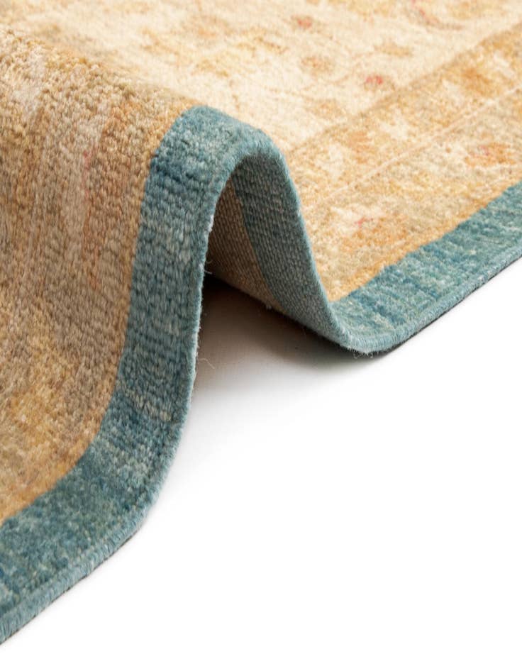 Detail image of  8' 4 x 11' 2 Kaizar Wool Rug