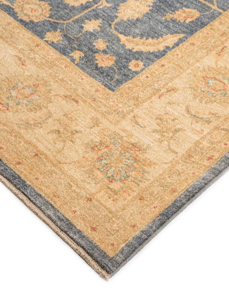 Detail image of  8' 10 x 12' 4 Kaizar Wool Rug