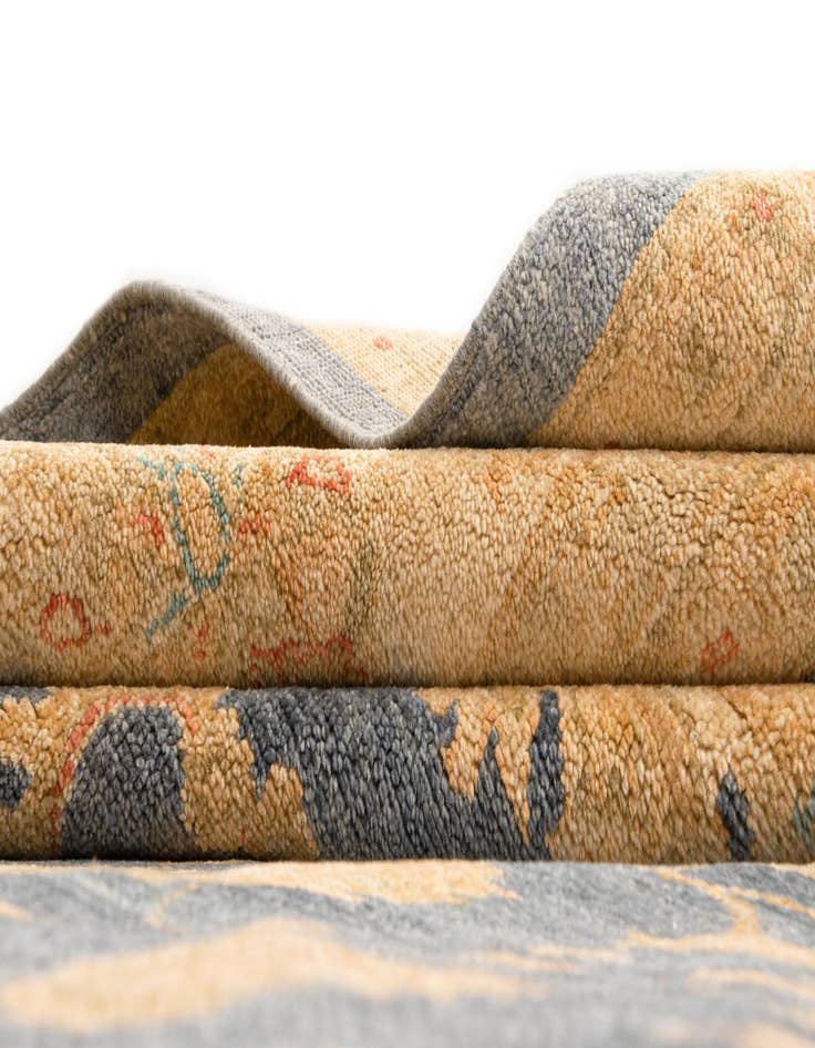 Detail image of  8' 10 x 12' 4 Kaizar Wool Rug