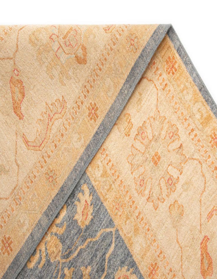 Detail image of  8' 9 x 12' 4 Kaizar Wool Rug