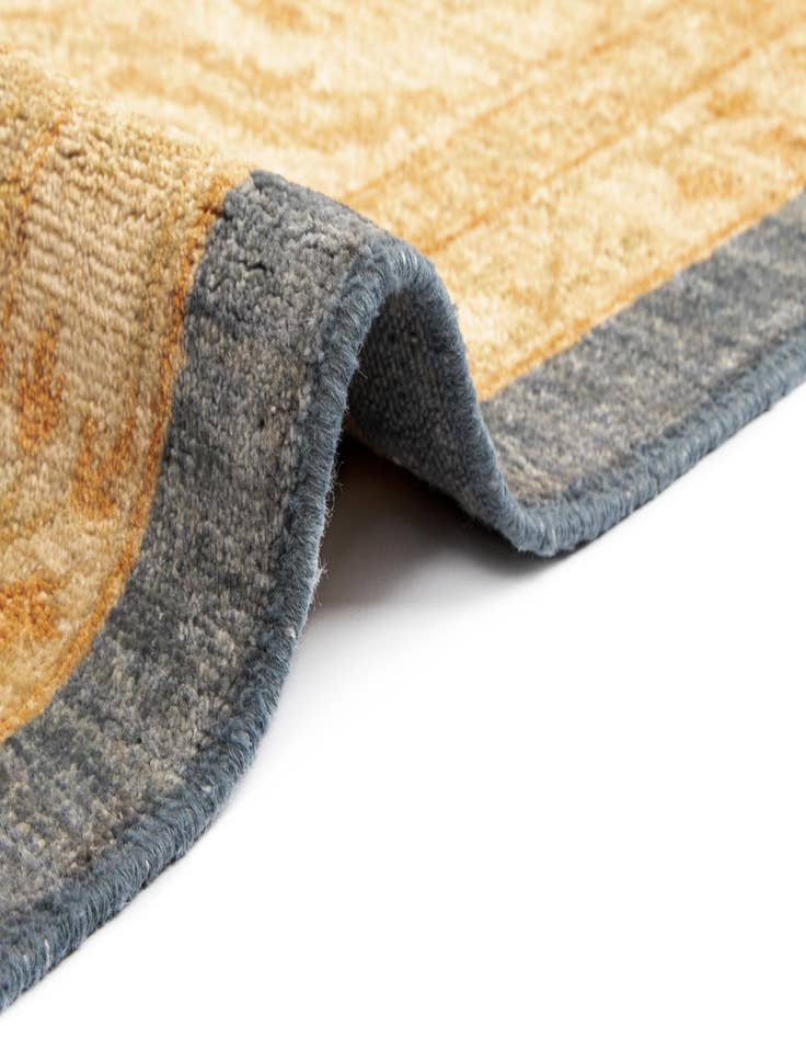 Detail image of  9' 1 x 12' Kaizar Wool Rug