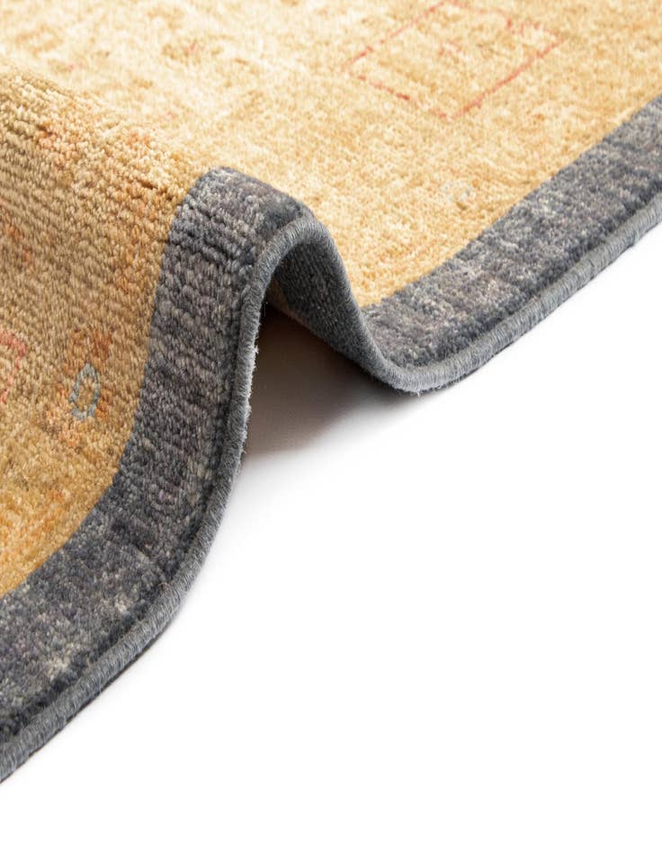 Detail image of  9' 10 x 12' 11 Kaizar Wool Rug