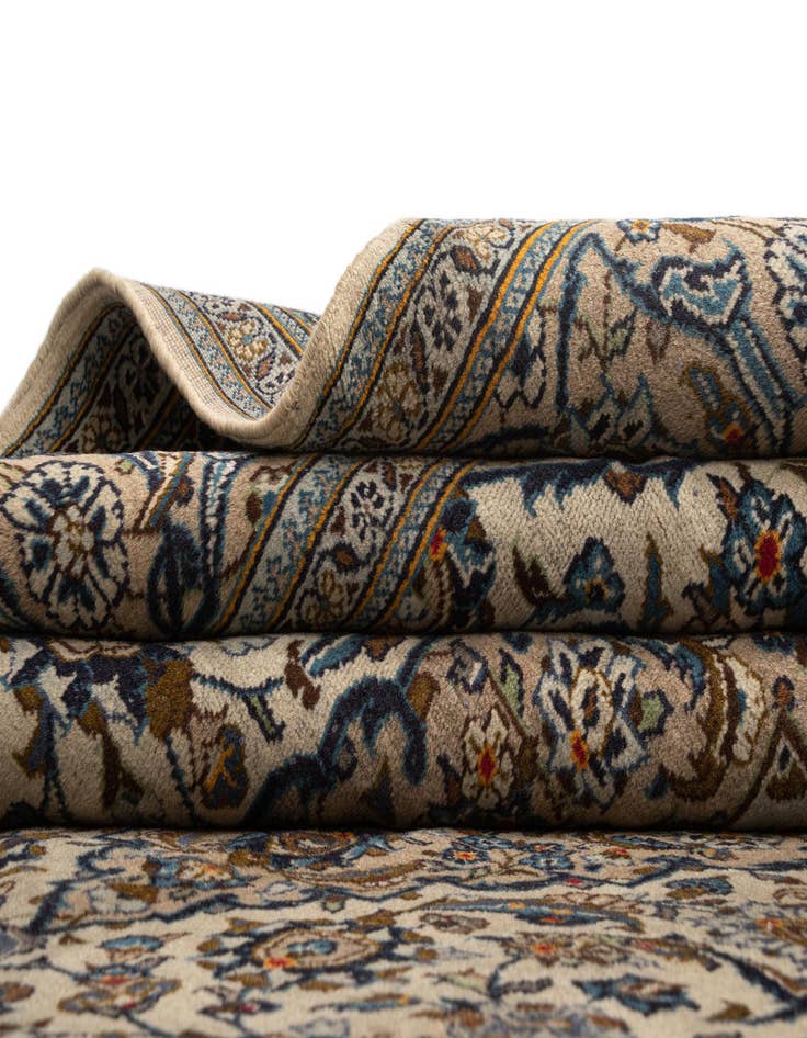 Detail image of  8' x 11' 6 Kashan Wool Rug