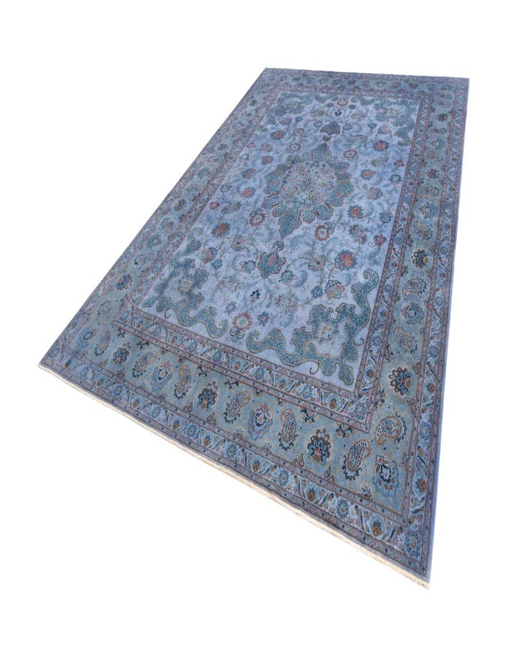 Detail image of  8' 11 x 12' 10 Kashan Rug