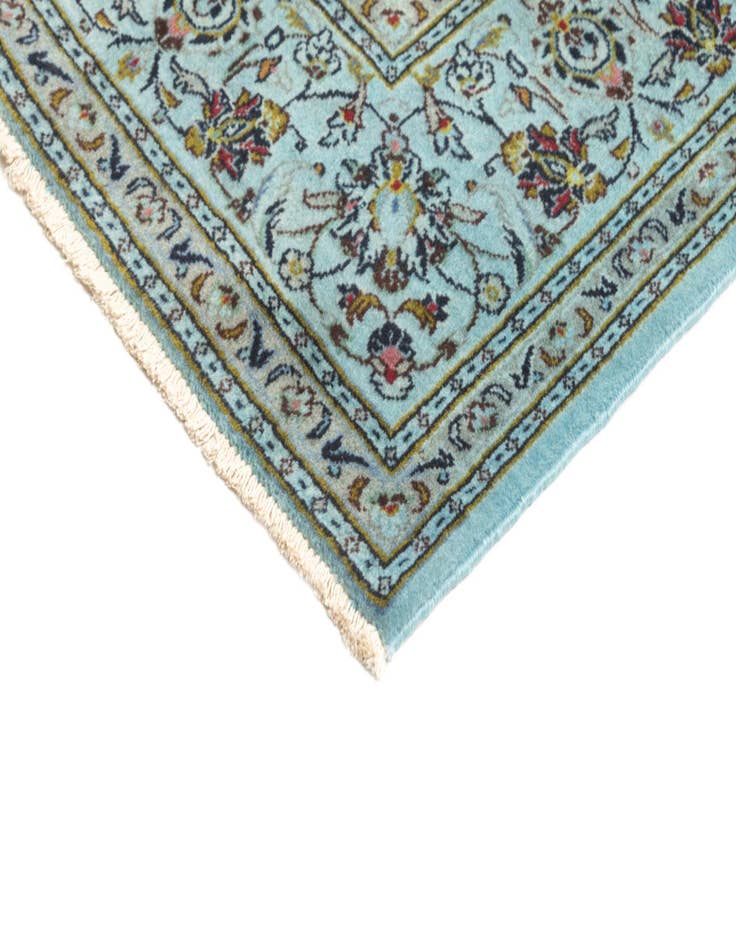 Detail image of  6' 2 x 9' 8 Kashan Rug