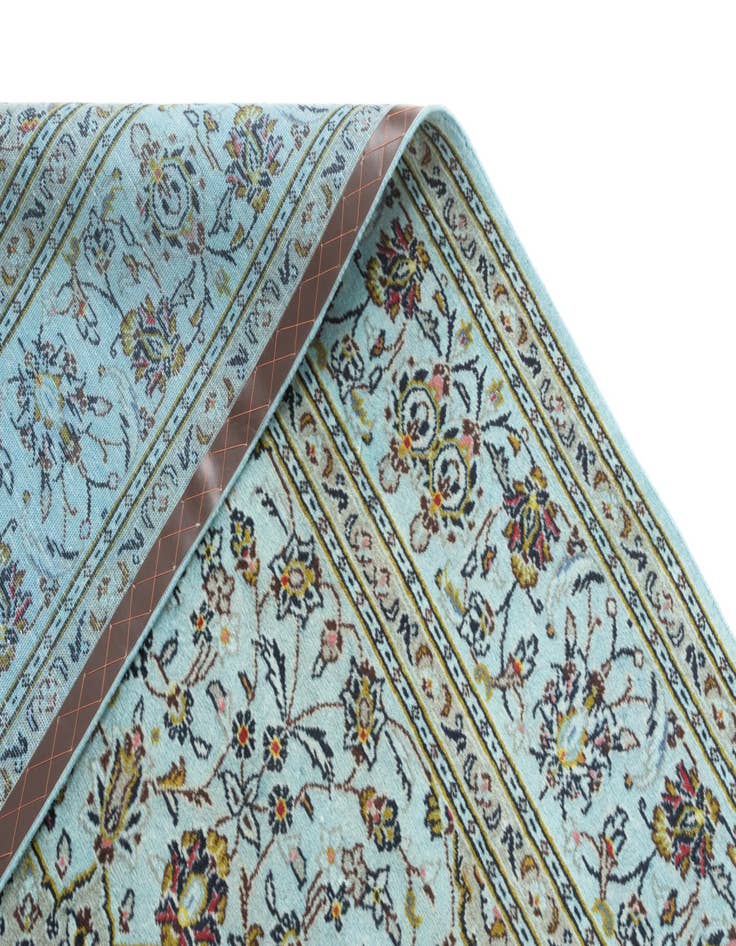 Detail image of  6' 2 x 9' 8 Kashan Rug