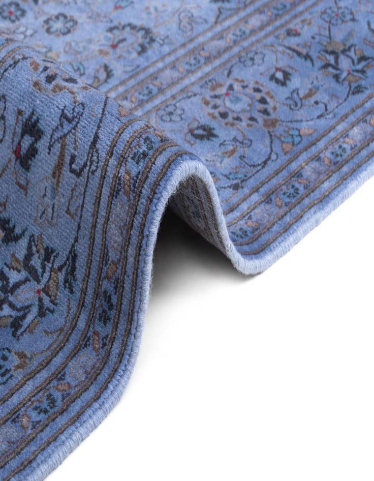 Detail image of  6' 4 x 10' Kashan Rug