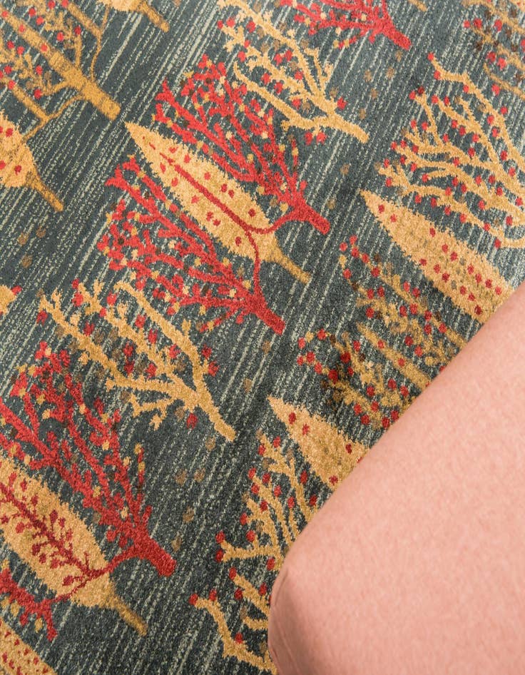 Detail image of  7' x 10' Kashkuli Gabbeh Rug