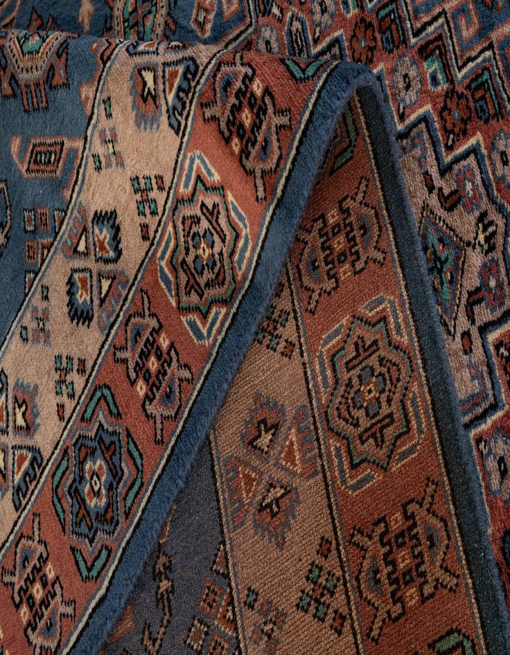 Detail image of  4' 4 x 6' 1  Hand Knotted Kazak Oriental Wool Rug