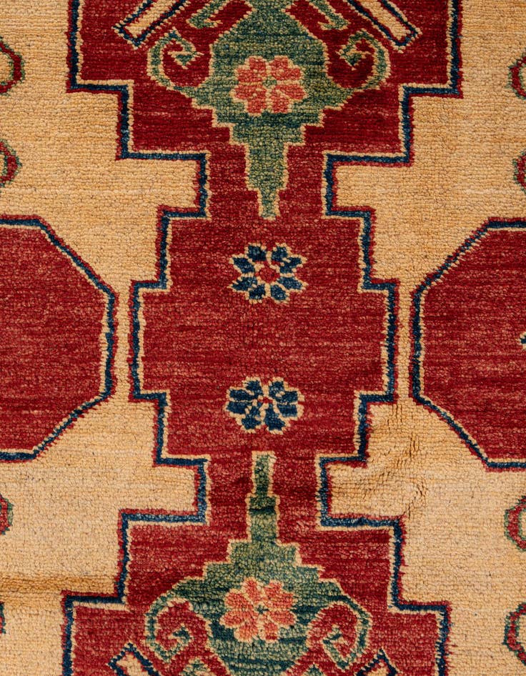 Detail image of  6' 1 x 9'  Hand Knotted Kazak Wool Rug