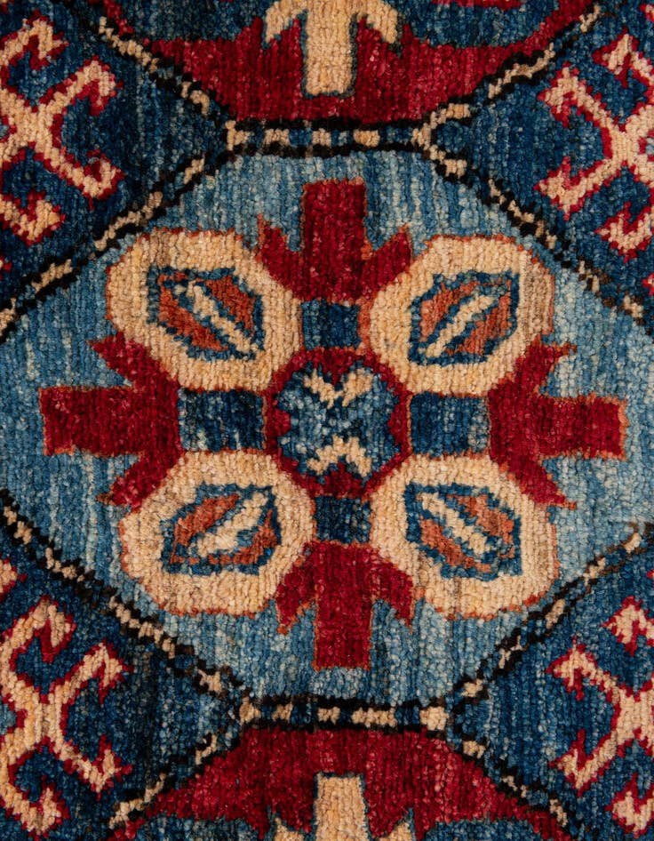 Detail image of  3' 11 x 6'  Hand Knotted Kazak Wool Rug