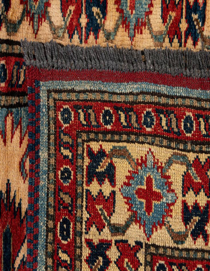 Detail image of  3' 2 x 5' 2  Hand Knotted Kazak Wool Rug