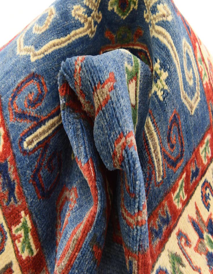 Detail image of  2' 10 x 4' 5  Hand Knotted Kazak Oriental Rug