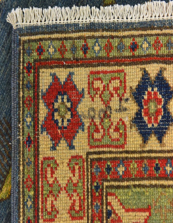 Detail image of  2' 8 x 4'  Hand Knotted Kazak Rug