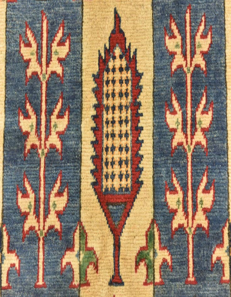 Detail image of  5' 6 x 8'  Hand Knotted Kazak Rug